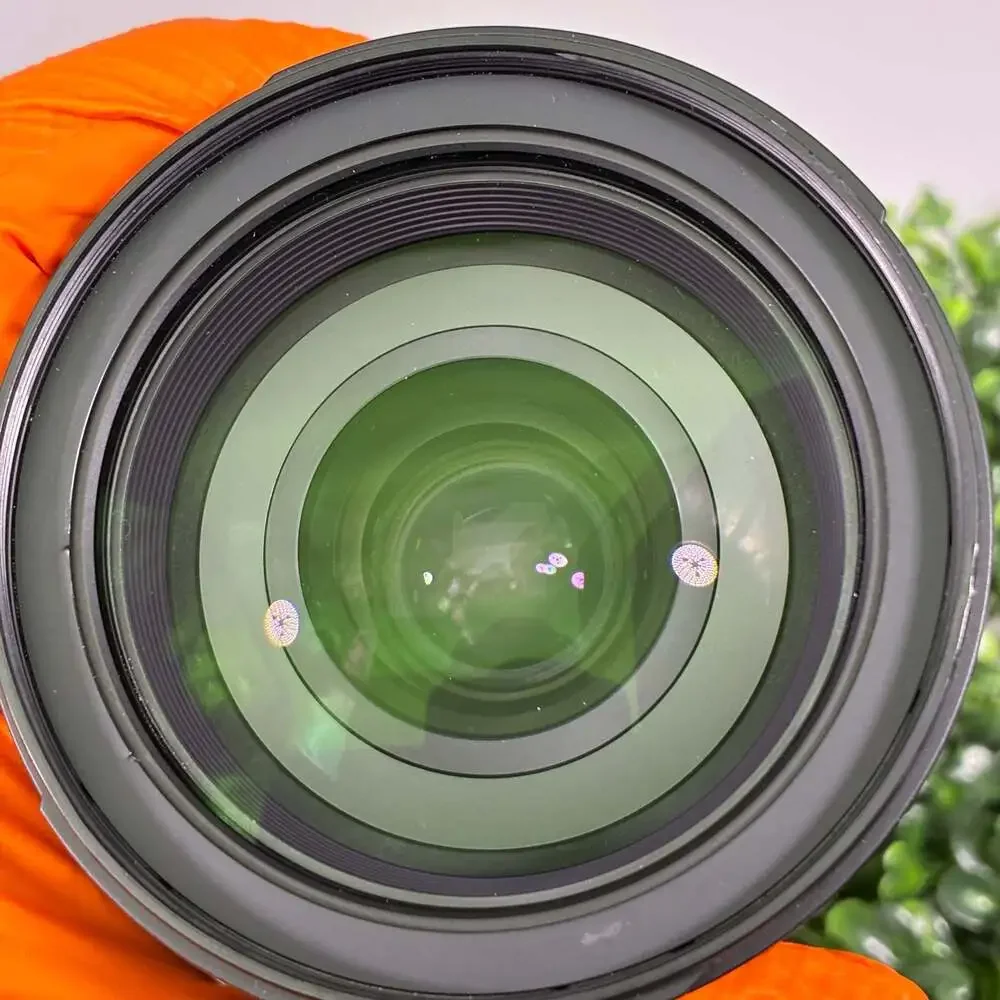 Nikon AF-S NIKKOR 28-300mm f/3.5-5.6G ED VR Lens